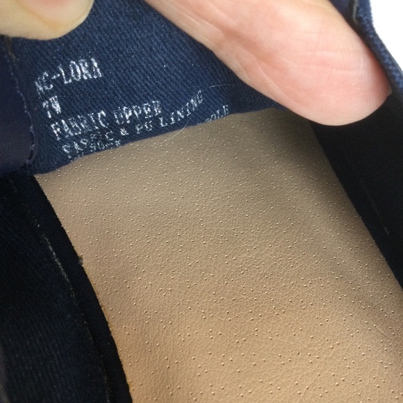 Steven by Steve Madden NC-Lori Slide-In Canvas Navy Shoe - Picture 5 of 6